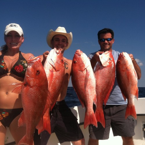 Yachts-Riviera-Maya-Deep-Sea-Fishing-Red-Snapper