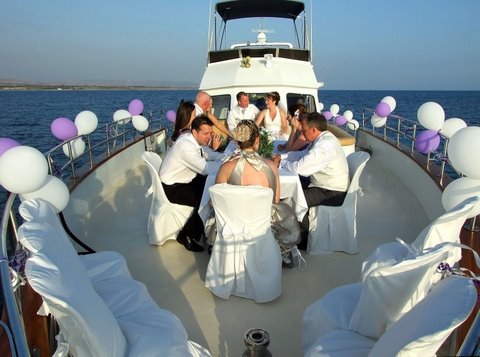Wedding-Seattle-yacht-charters-daily3
