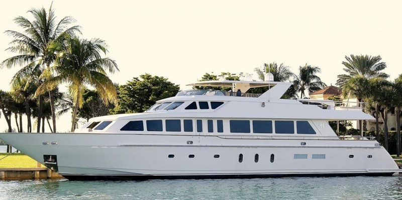 108’-HARGRAVE-MEGA-YACHT
