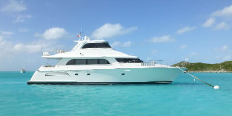 81-equinox-luxury-yacht